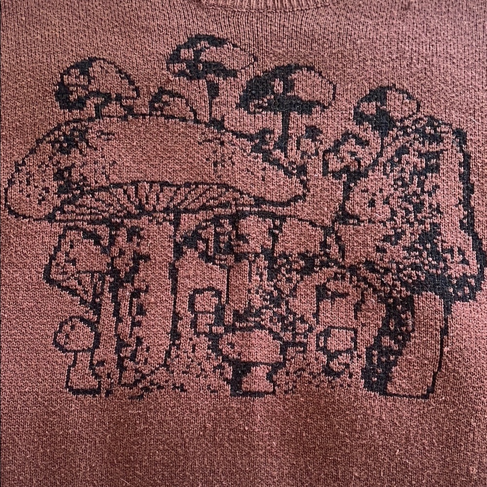 SHEIN Brown and Black Mushroom Tapestry